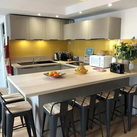 Abbaye Aux Hommes, Un Cocon Pour 2,3 Ou 4! Caen